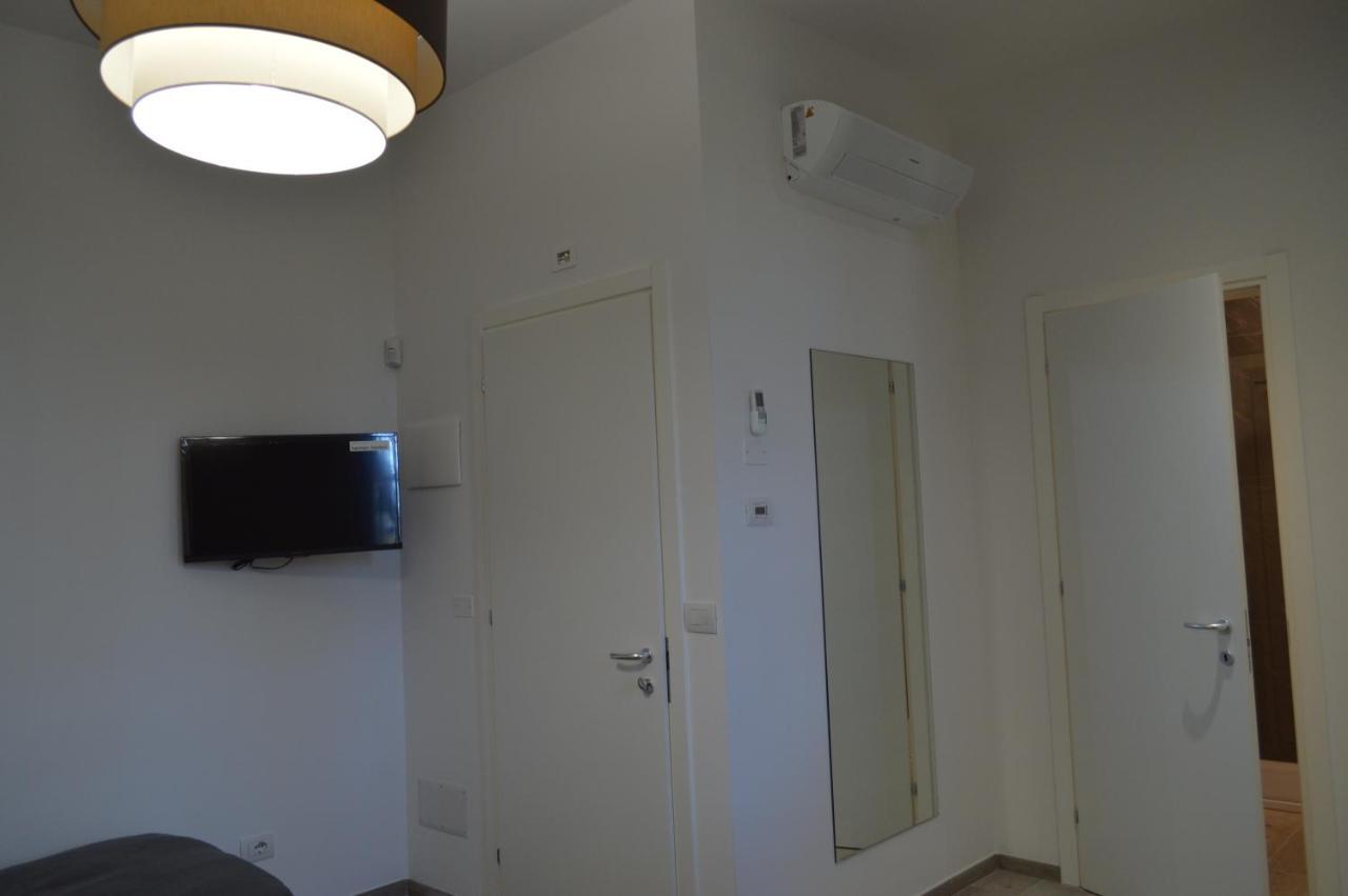 Camere Scandellara 24 Bologna Eksteriør billede